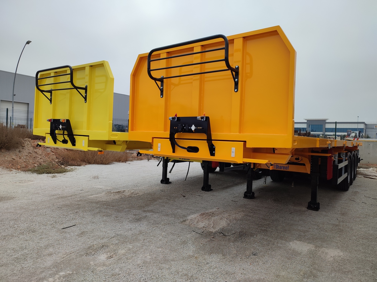 SINAN TANKER-TREYLER FlatBed - Special Platform - Open bak met boorden oplegger: afbeelding 4 SINAN TANKER-TREYLER FlatBed - Special Platform - Open bak met boorden oplegger: afbeelding 4