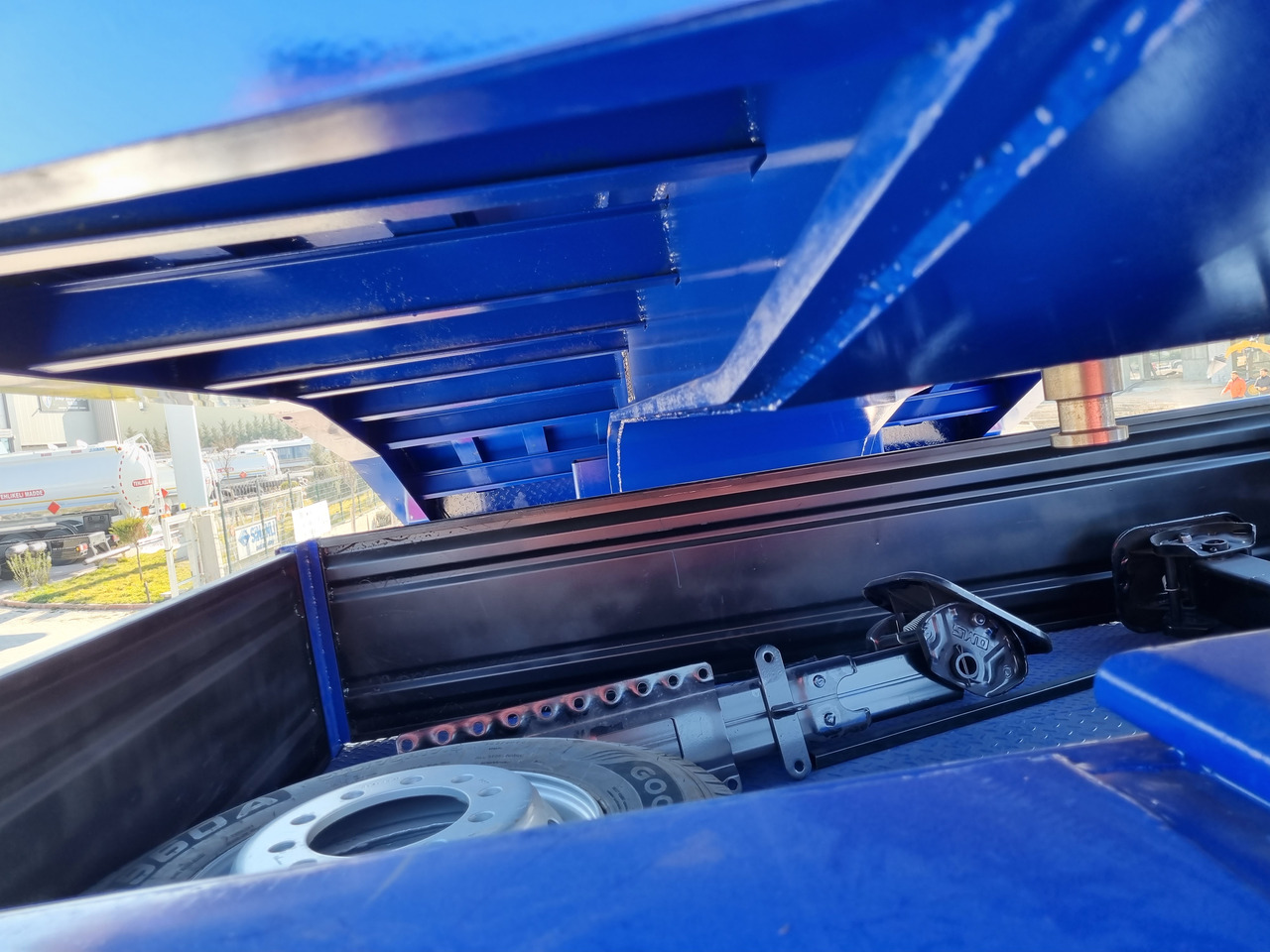 Dieplader oplegger Sinan Tanker Lowbed: afbeelding 8