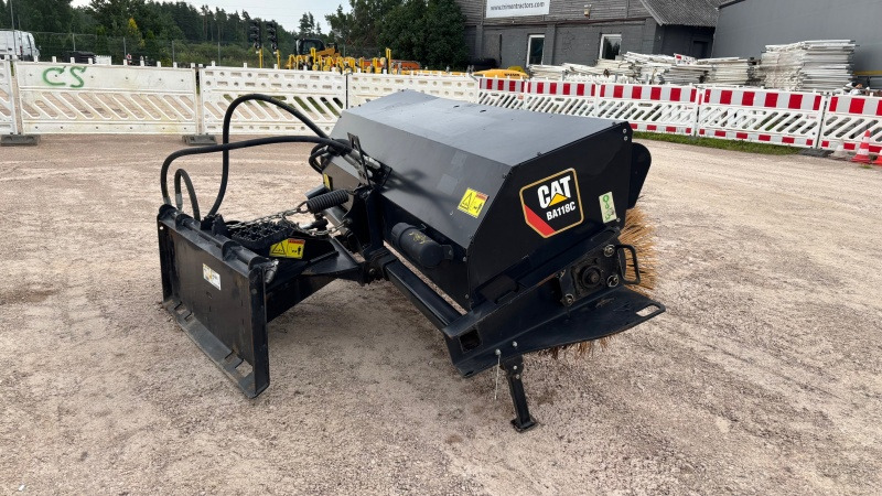 Caterpillar BA118C - Veeg voor Schranklader: afbeelding 1 Caterpillar BA118C - Veeg voor Schranklader: afbeelding 1