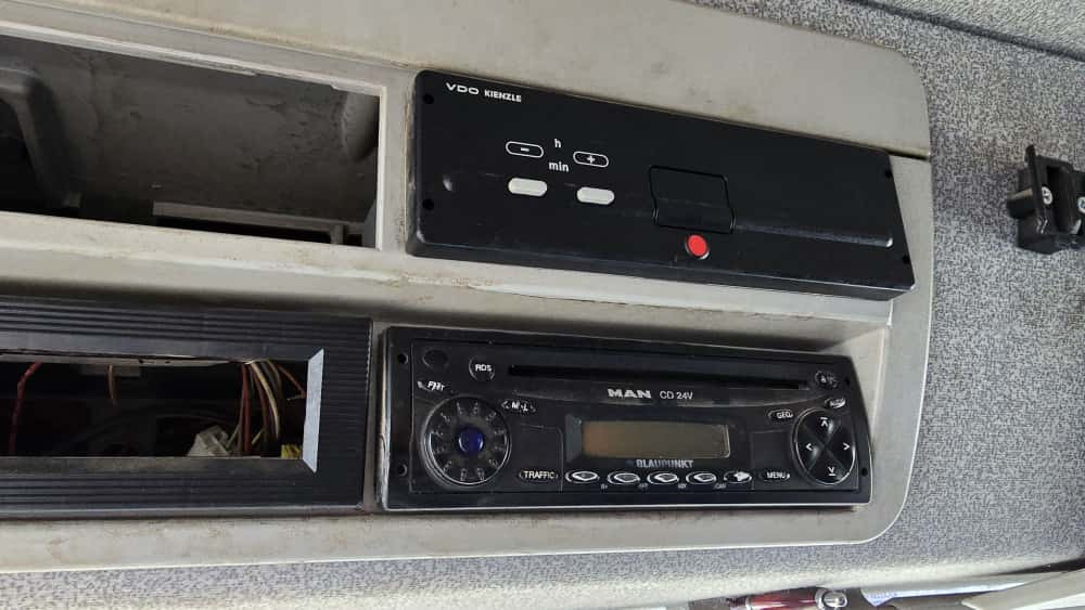 Leasing IVECO AD260 310HP IVECO AD260 310HP: afbeelding 17 Leasing IVECO AD260 310HP IVECO AD260 310HP: afbeelding 17