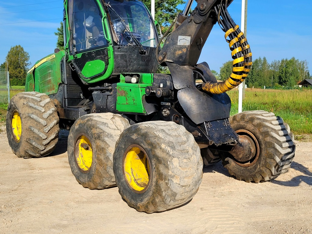 JOHN DEERE 1070 E - Harvester: afbeelding 5 JOHN DEERE 1070 E - Harvester: afbeelding 5