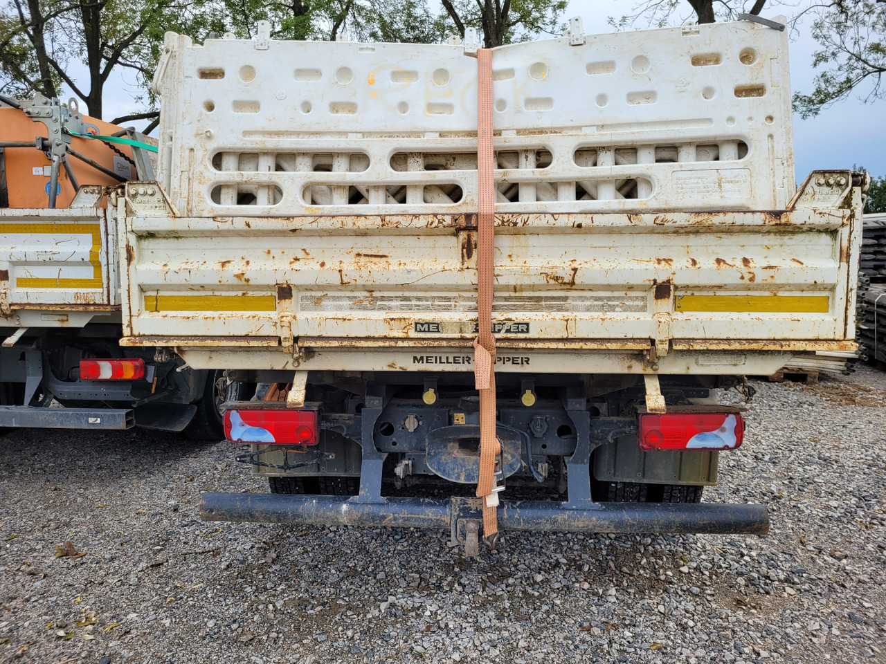 MAN TGL 8.220 - Kipper vrachtwagen: afbeelding 4 MAN TGL 8.220 - Kipper vrachtwagen: afbeelding 4