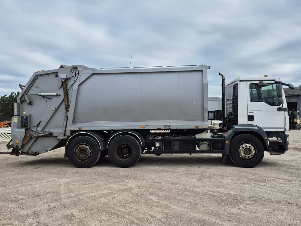 MAN TGM26.290 - Vuilniswagen: afbeelding 4 MAN TGM26.290 - Vuilniswagen: afbeelding 4