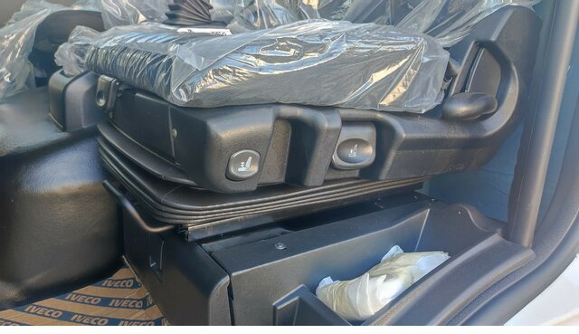 IVECO EuroCargo ML120EL21 EVI_E-AC+ PILOT+PTO... - Chassis vrachtwagen: afbeelding 5 IVECO EuroCargo ML120EL21 EVI_E-AC+ PILOT+PTO... - Chassis vrachtwagen: afbeelding 5