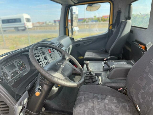 MERCEDES-BENZ Atego 1022 L Pritsche / Klima / Tachograph... - Bergingsvoertuig: afbeelding 2 MERCEDES-BENZ Atego 1022 L Pritsche / Klima / Tachograph... - Bergingsvoertuig: afbeelding 2