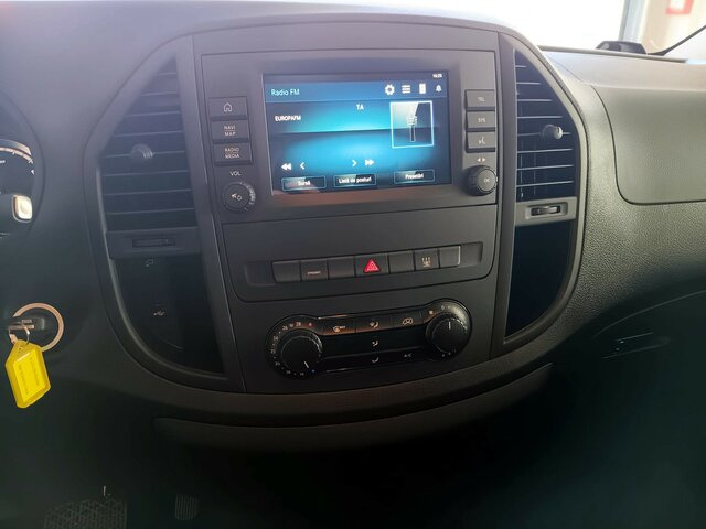 MERCEDES-BENZ Vito Kasten eVito 112 KA/FWD PARK+CLIMA... - Kleine bestelwagen, Elektrische bedrijfswagen: afbeelding 2 MERCEDES-BENZ Vito Kasten eVito 112 KA/FWD PARK+CLIMA... - Kleine bestelwagen, Elektrische bedrijfswagen: afbeelding 2