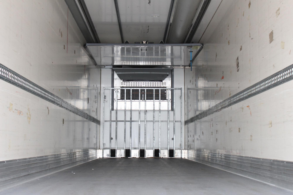 Chereau CV 1950Mt. 2,65h Strom Bi-Multi-Temp. TW FRC - Koelwagen oplegger: afbeelding 2 Chereau CV 1950Mt. 2,65h Strom Bi-Multi-Temp. TW FRC - Koelwagen oplegger: afbeelding 2