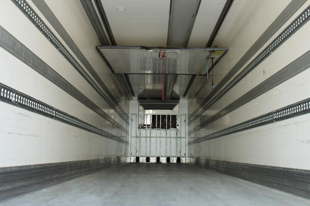 Chereau TK SLXi Spectrum Bi-Multi-Temp. TW FRC 26 - Koelwagen oplegger: afbeelding 2 Chereau TK SLXi Spectrum Bi-Multi-Temp. TW FRC 26 - Koelwagen oplegger: afbeelding 2
