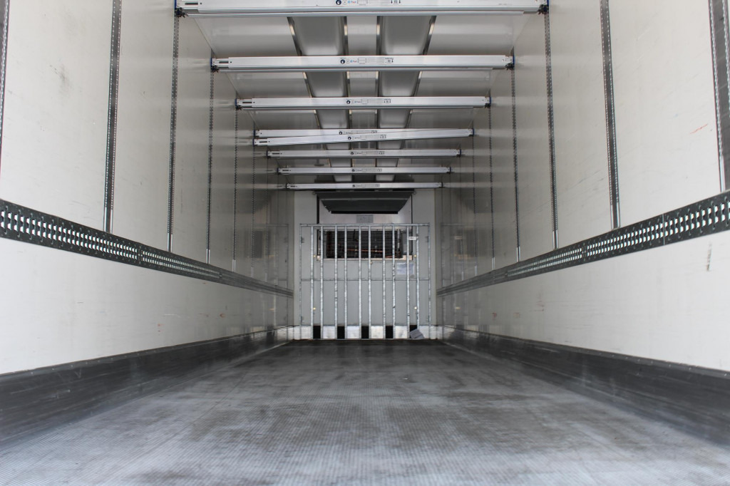 Chereau Thermo King Advancer A400 DS Strom Blumen FRC - Koelwagen oplegger: afbeelding 2 Chereau Thermo King Advancer A400 DS Strom Blumen FRC - Koelwagen oplegger: afbeelding 2