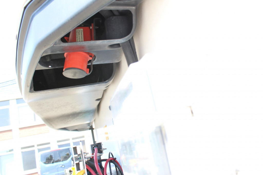 Lamberet CV 1550 Strom Aluboden Trennwand LBW - Koelwagen oplegger: afbeelding 4 Lamberet CV 1550 Strom Aluboden Trennwand LBW - Koelwagen oplegger: afbeelding 4