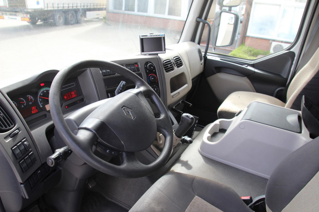 Renault Midlum 220 E5 CS 850 Strom LBW Seiten Tür FRC - Koelwagen vrachtwagen: afbeelding 4 Renault Midlum 220 E5 CS 850 Strom LBW Seiten Tür FRC - Koelwagen vrachtwagen: afbeelding 4