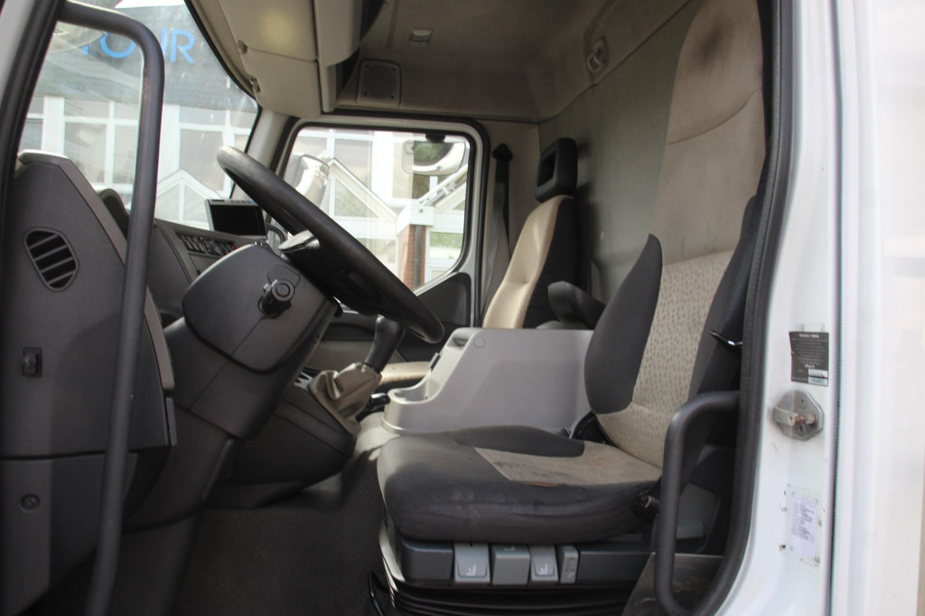 Renault Midlum 220 E5 CS 850 Strom LBW Seiten Tür FRC - Koelwagen vrachtwagen: afbeelding 2 Renault Midlum 220 E5 CS 850 Strom LBW Seiten Tür FRC - Koelwagen vrachtwagen: afbeelding 2