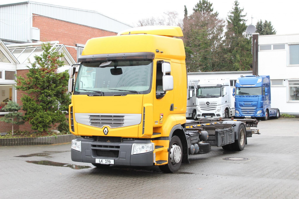 Renault Premium 380DXi BDF Schlafkabine LBW AHK 298 TKm - Chassis vrachtwagen: afbeelding 1 Renault Premium 380DXi BDF Schlafkabine LBW AHK 298 TKm - Chassis vrachtwagen: afbeelding 1