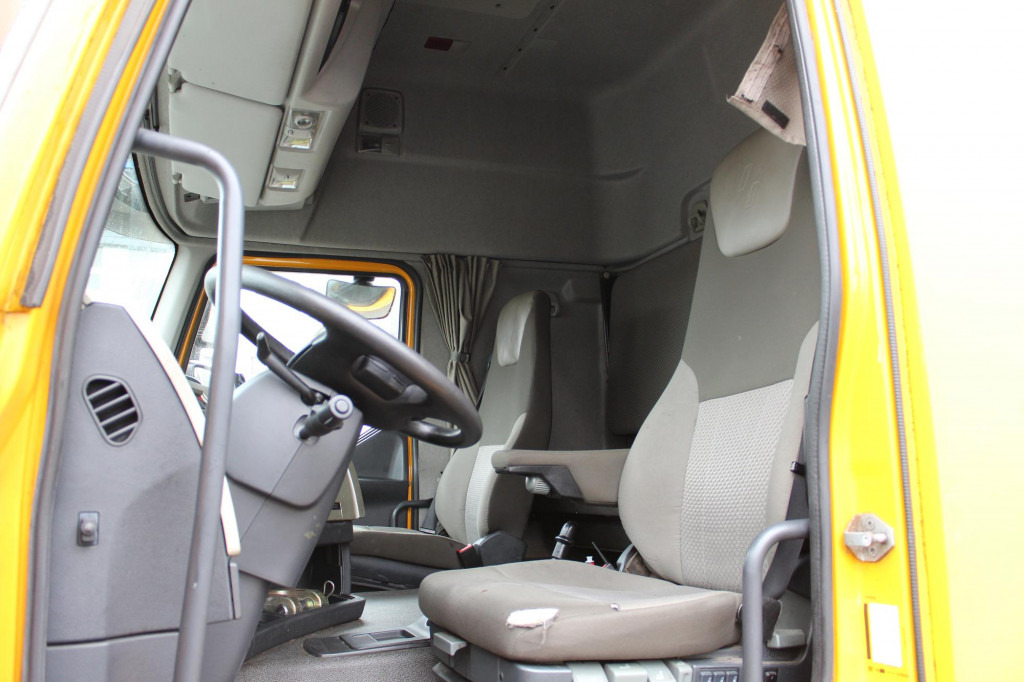 Renault Premium 380DXi BDF Schlafkabine LBW AHK 298 TKm - Chassis vrachtwagen: afbeelding 5 Renault Premium 380DXi BDF Schlafkabine LBW AHK 298 TKm - Chassis vrachtwagen: afbeelding 5