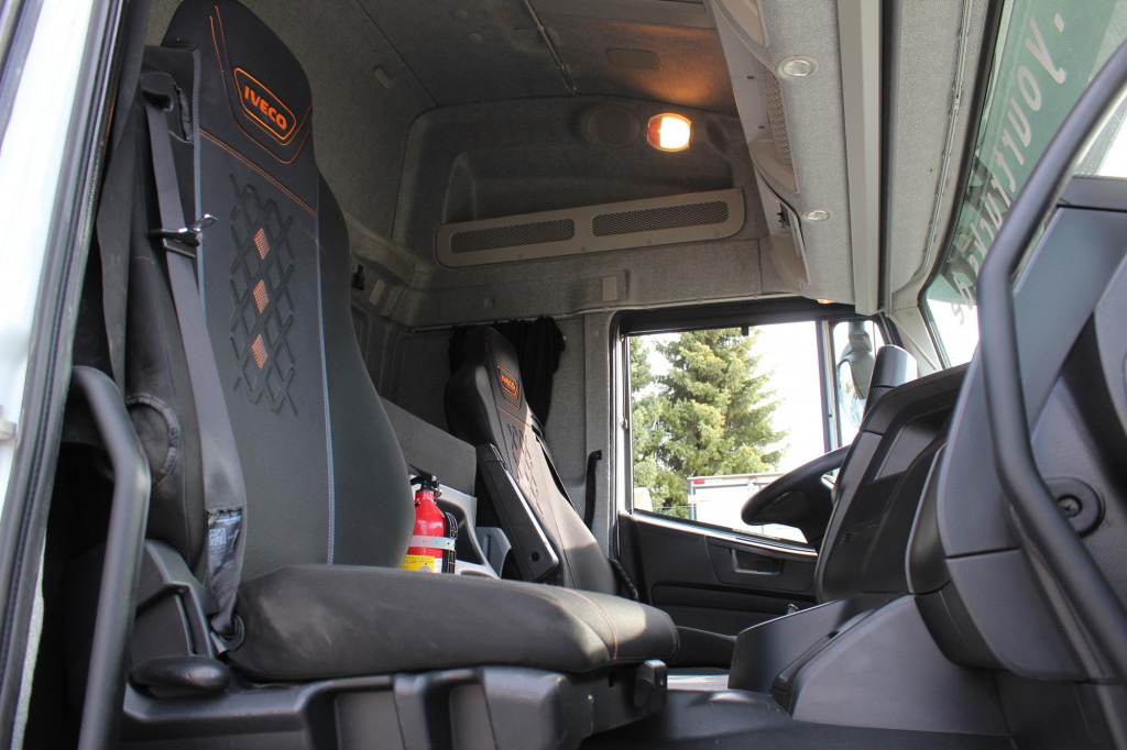 Iveco AT 460 E6 Retarder ACC LDW Hydraulik - Trekker: afbeelding 4 Iveco AT 460 E6 Retarder ACC LDW Hydraulik - Trekker: afbeelding 4