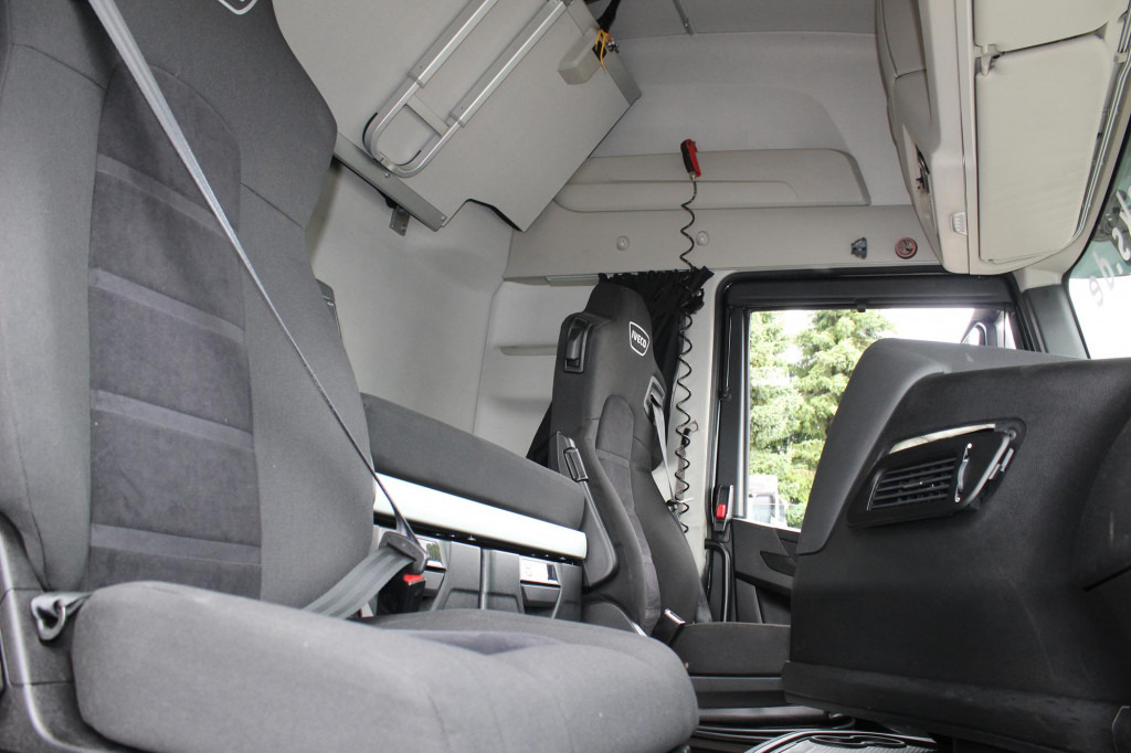 Iveco S-Way 480 Retarder Standklima 2Tanks Navi LED - Trekker: afbeelding 4 Iveco S-Way 480 Retarder Standklima 2Tanks Navi LED - Trekker: afbeelding 4