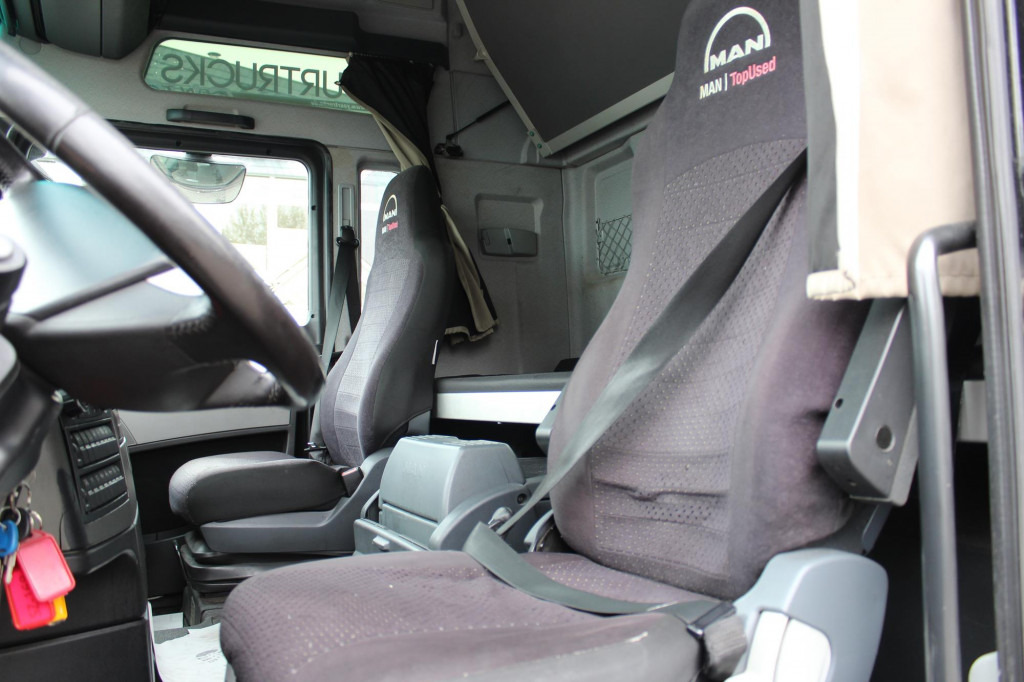 MAN TGX 520 D38 XXL Retarder Standklima Navi - Trekker: afbeelding 5 MAN TGX 520 D38 XXL Retarder Standklima Navi - Trekker: afbeelding 5