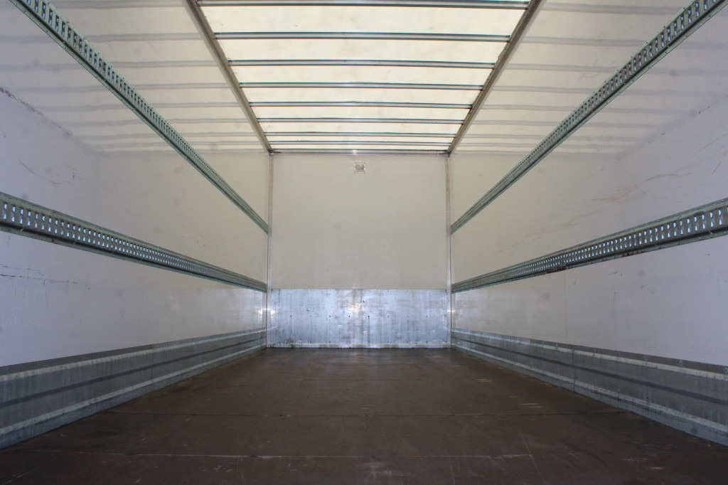 Daf LF 290 Koffer Klima LDW Rolltor LBW 298Tkm - Vrachtwagen: afbeelding 2 Daf LF 290 Koffer Klima LDW Rolltor LBW 298Tkm - Vrachtwagen: afbeelding 2
