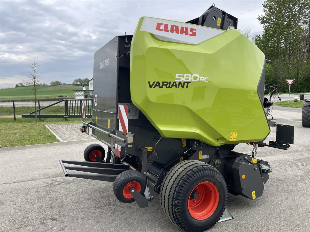 CLAAS Variant 580 RC PRO, neuwertige Rundballenpresse, Baujahr 2023 - Ronde balenpers: afbeelding 5 CLAAS Variant 580 RC PRO, neuwertige Rundballenpresse, Baujahr 2023 - Ronde balenpers: afbeelding 5