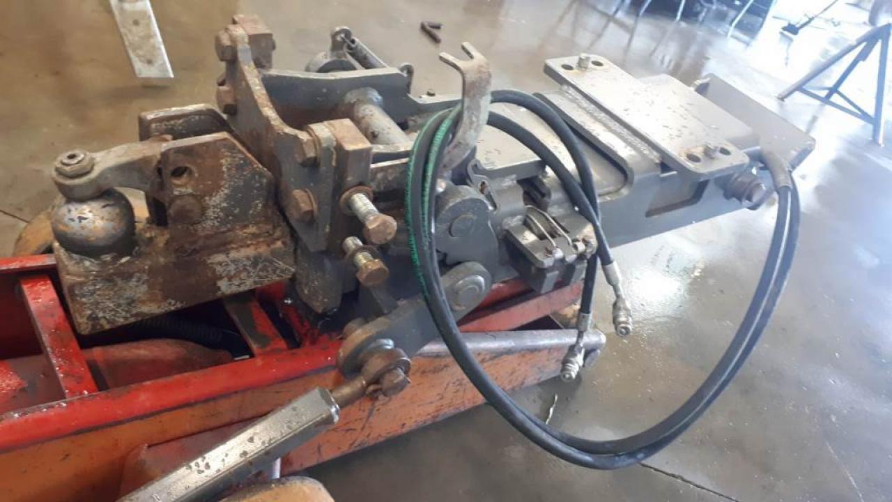 Fendt Hitch K80 ,Vario 718 - Snelwissel voor Tractor: afbeelding 2 Fendt Hitch K80 ,Vario 718 - Snelwissel voor Tractor: afbeelding 2