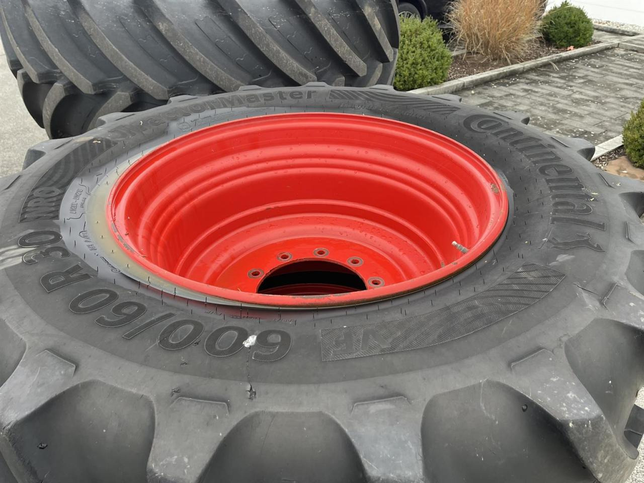 Fendt Räder 710/60 R42 600/60 R30 f. 718-724 820 - Tractor: afbeelding 5 Fendt Räder 710/60 R42 600/60 R30 f. 718-724 820 - Tractor: afbeelding 5