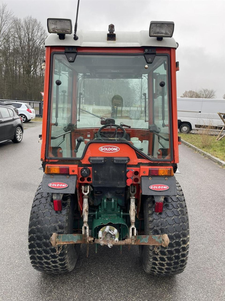 Goldoni IDEA 30HST Goldoni, Rasenmäher und Mulcher, Kabine, Frontkraftheber, Heckhubwerkanhängung - Tractor: afbeelding 4 Goldoni IDEA 30HST Goldoni, Rasenmäher und Mulcher, Kabine, Frontkraftheber, Heckhubwerkanhängung - Tractor: afbeelding 4