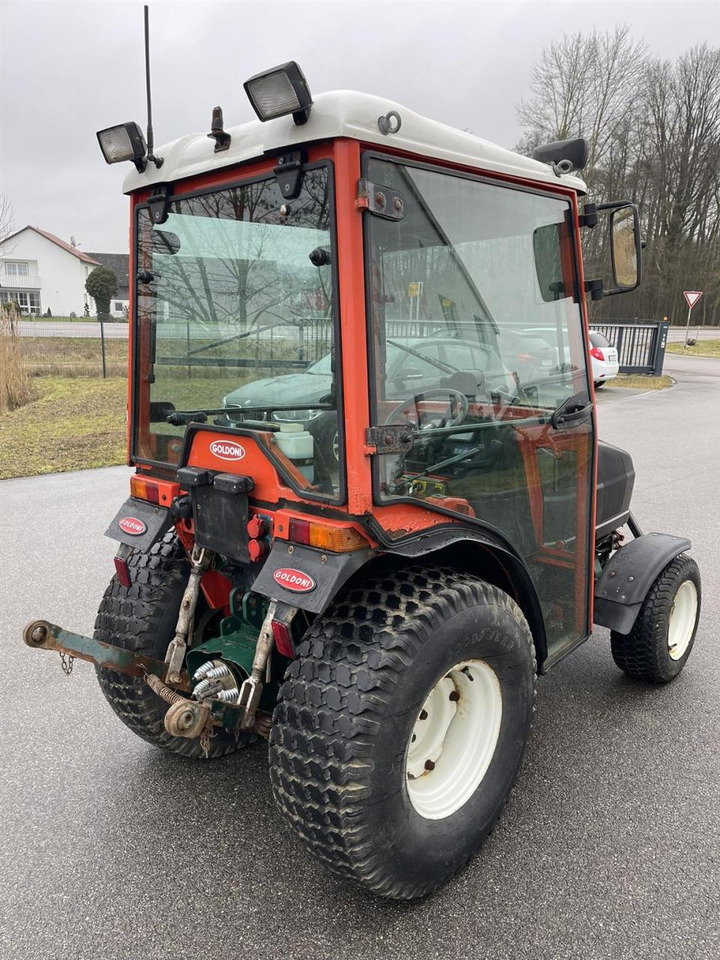 Goldoni IDEA 30HST Goldoni, Rasenmäher und Mulcher, Kabine, Frontkraftheber, Heckhubwerkanhängung - Tractor: afbeelding 5 Goldoni IDEA 30HST Goldoni, Rasenmäher und Mulcher, Kabine, Frontkraftheber, Heckhubwerkanhängung - Tractor: afbeelding 5