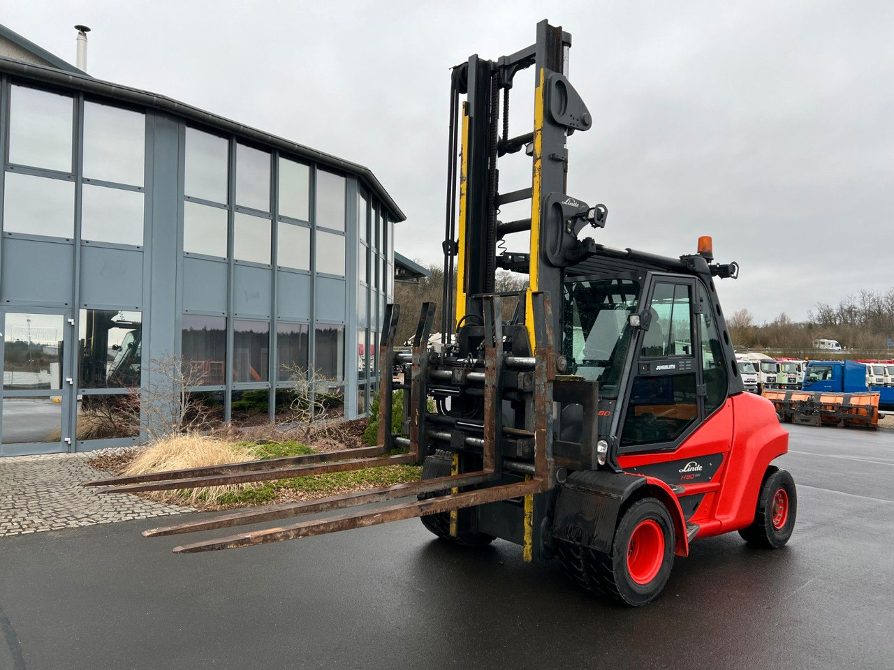 Linde H 80-900 EVO Linde H 80-900 EVO - Diesel heftruck: afbeelding 1 Linde H 80-900 EVO Linde H 80-900 EVO - Diesel heftruck: afbeelding 1