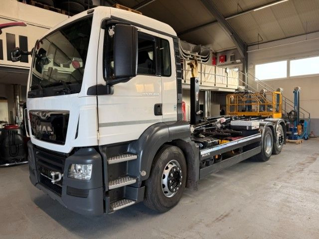 MAN 26.460 6x2 Hyfva 20.26 S - Haakarmsysteem vrachtwagen: afbeelding 3 MAN 26.460 6x2 Hyfva 20.26 S - Haakarmsysteem vrachtwagen: afbeelding 3