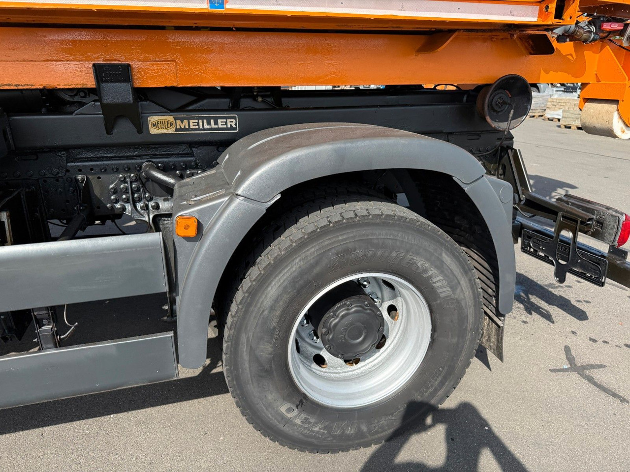 Haakarmsysteem vrachtwagen MAN TGA 18.350 4x4 Meiler Abroller RK 14.45 Winterd.: afbeelding 6 Haakarmsysteem vrachtwagen MAN TGA 18.350 4x4 Meiler Abroller RK 14.45 Winterd.: afbeelding 6