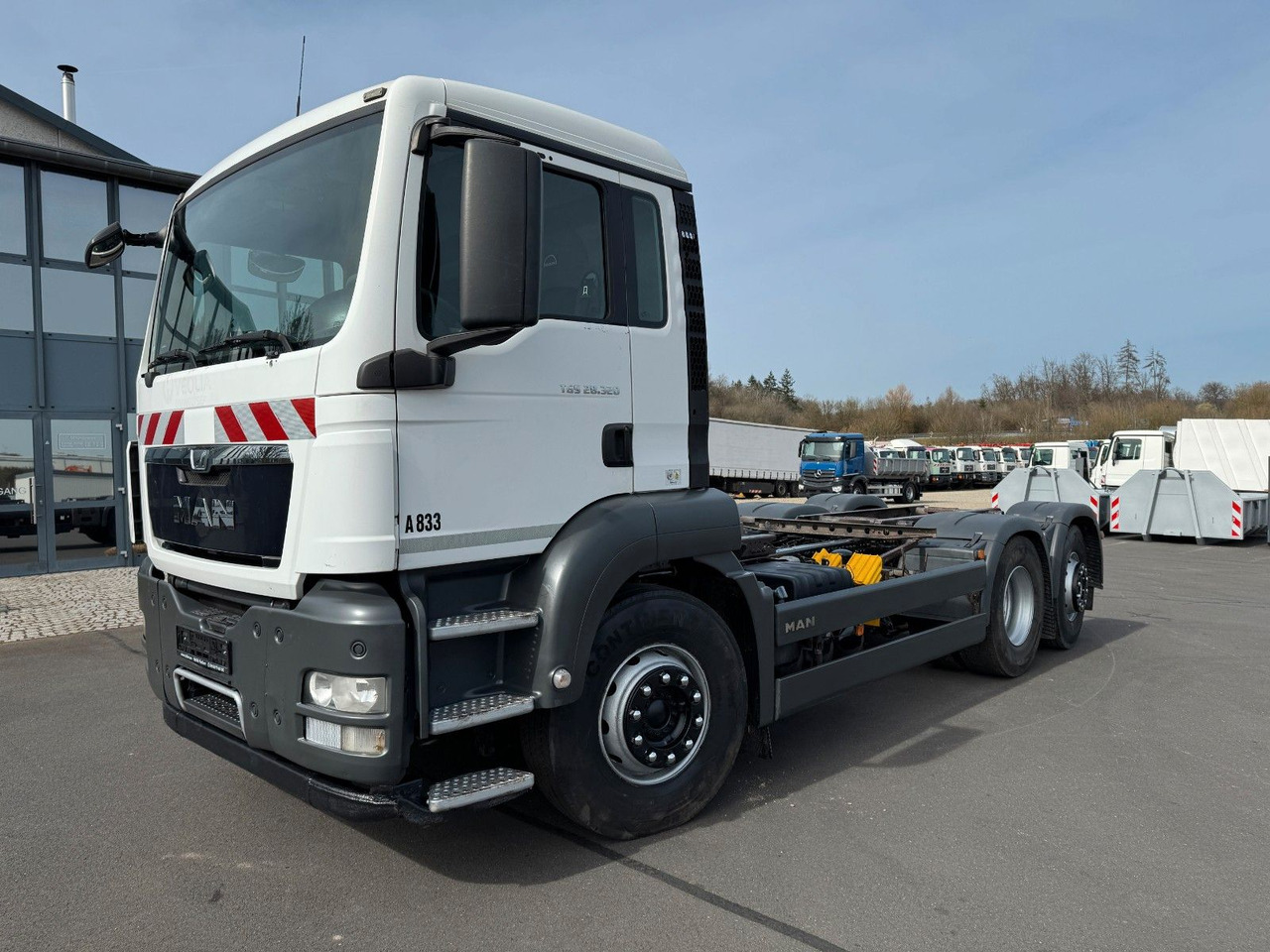 MAN TGS 28.320 6x2 Hydraulik - Chassis vrachtwagen: afbeelding 1 MAN TGS 28.320 6x2 Hydraulik - Chassis vrachtwagen: afbeelding 1