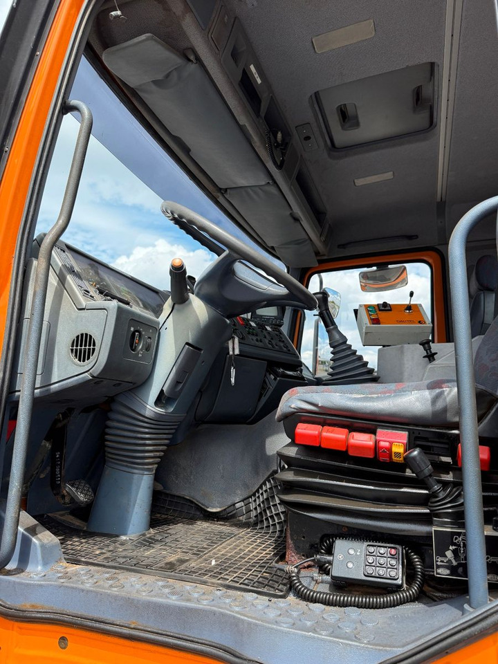 Mercedes-Benz Actros 2031 4x4 Hydraulik + Wechselsystem - Chassis vrachtwagen: afbeelding 3 Mercedes-Benz Actros 2031 4x4 Hydraulik + Wechselsystem - Chassis vrachtwagen: afbeelding 3