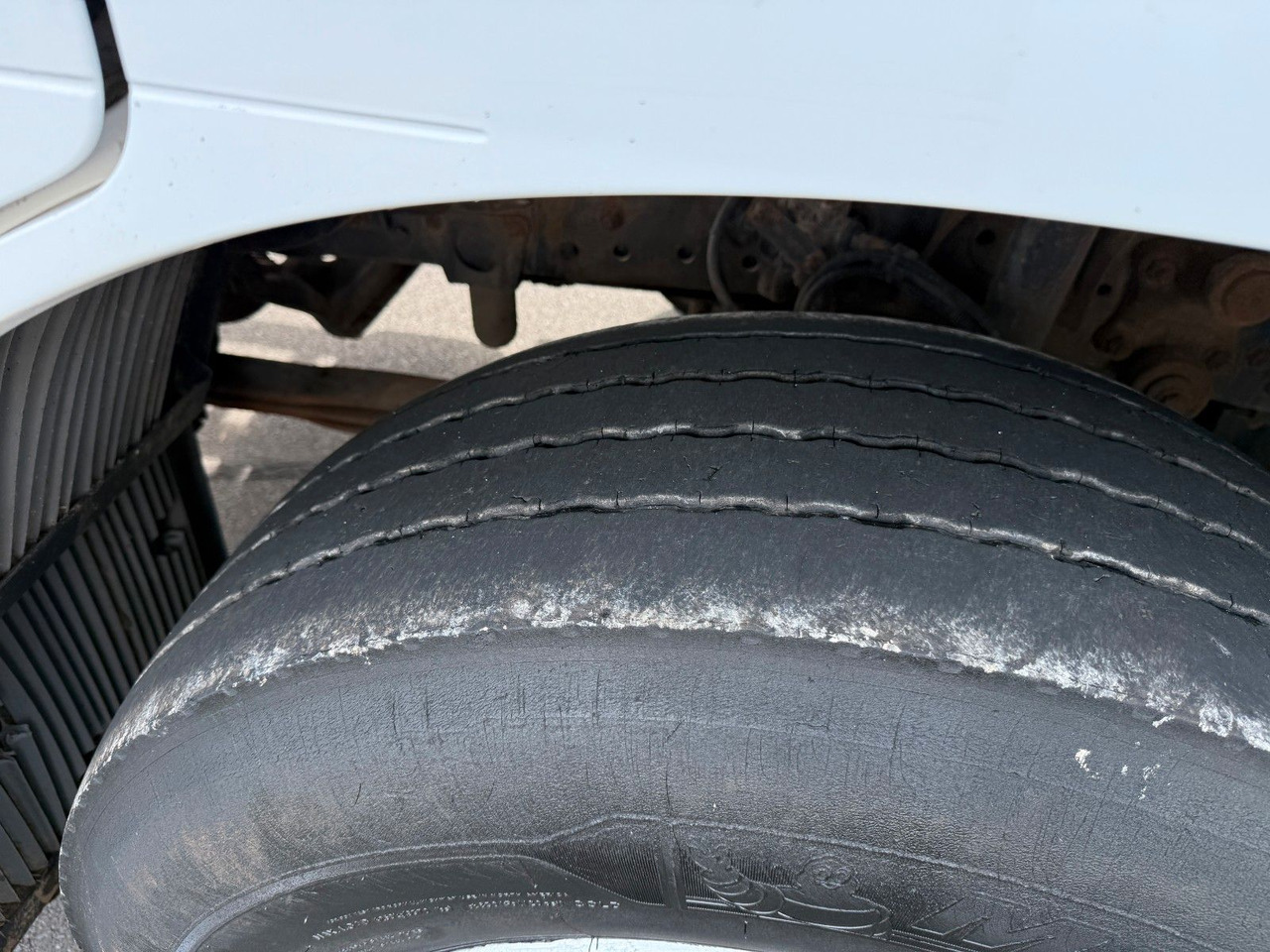 Mercedes-Benz Actros 2543 6x2 Klima + Kupplung - Haakarmsysteem vrachtwagen: afbeelding 5 Mercedes-Benz Actros 2543 6x2 Klima + Kupplung - Haakarmsysteem vrachtwagen: afbeelding 5