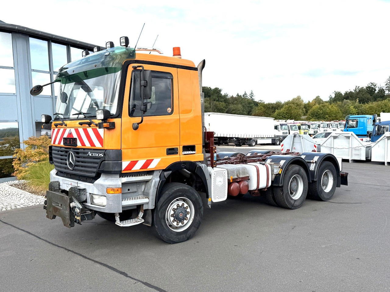 Mercedes-Benz Actros 3340 6x6 Dautel Wechselsystem + Kupplung - Chassis vrachtwagen: afbeelding 1 Mercedes-Benz Actros 3340 6x6 Dautel Wechselsystem + Kupplung - Chassis vrachtwagen: afbeelding 1
