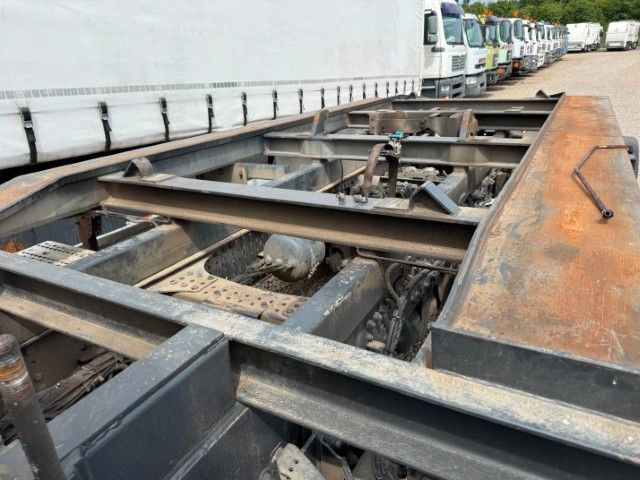 Leasing Mercedes-Benz Antos 1824 - Umlader- Nebenantrieb Mercedes-Benz Antos 1824 - Umlader- Nebenantrieb: afbeelding 6 Leasing Mercedes-Benz Antos 1824 - Umlader- Nebenantrieb Mercedes-Benz Antos 1824 - Umlader- Nebenantrieb: afbeelding 6