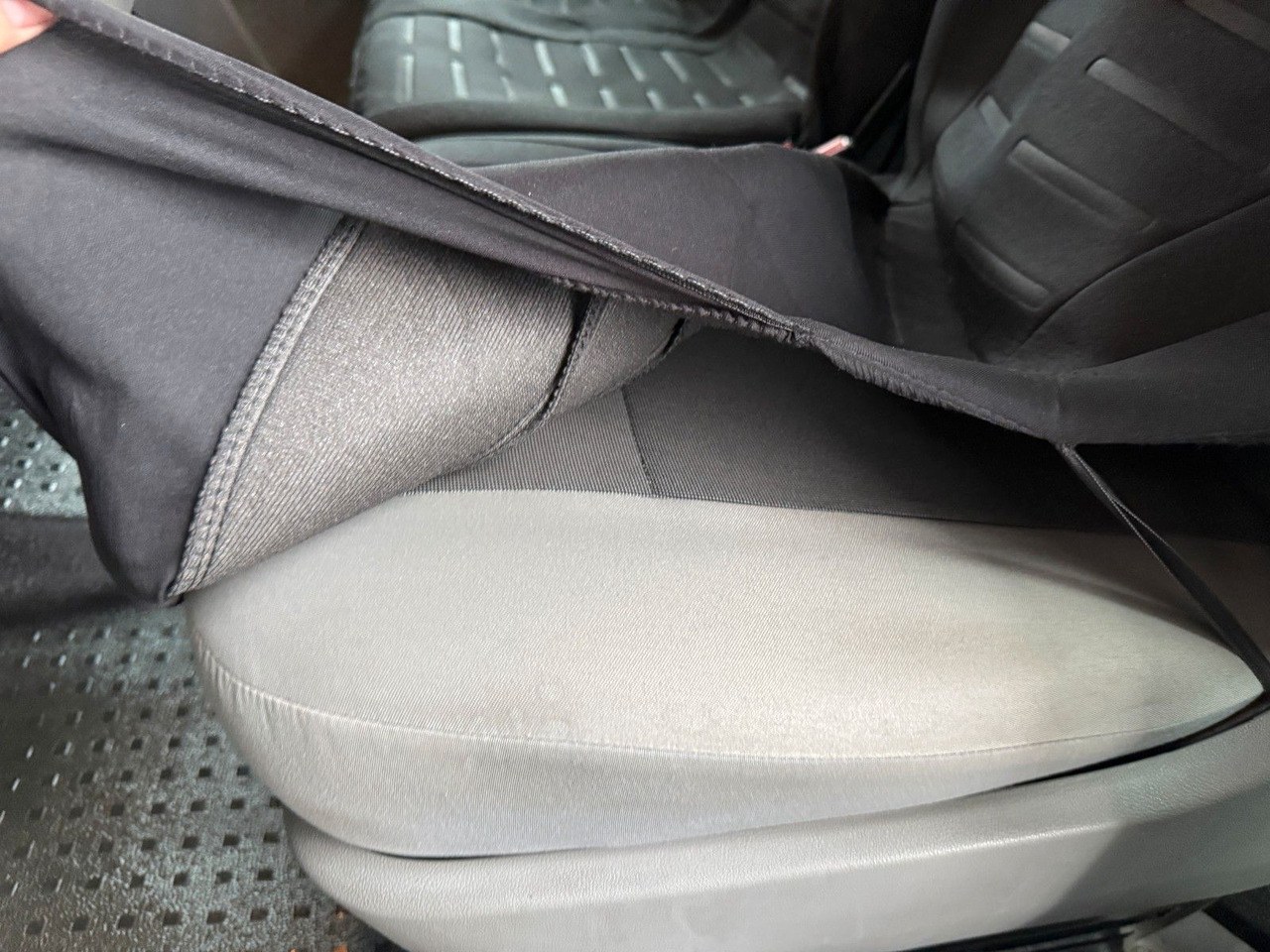 Volkswagen VW T 5 2,0 TDI Doka AHK Klima 114 PS - Bestelwagen open laadbak, Bestelwagen met dubbele cabine: afbeelding 4 Volkswagen VW T 5 2,0 TDI Doka AHK Klima 114 PS - Bestelwagen open laadbak, Bestelwagen met dubbele cabine: afbeelding 4