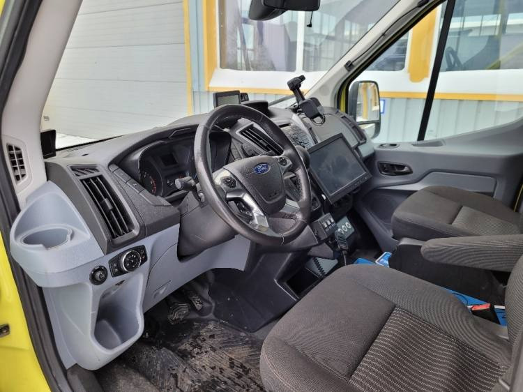 Ambulance FORD TRANSIT 2,0TDI AMBULANCE KLIMA 4.2018 EURO 6, 3 UNITS: afbeelding 19 Ambulance FORD TRANSIT 2,0TDI AMBULANCE KLIMA 4.2018 EURO 6, 3 UNITS: afbeelding 19