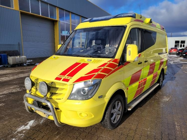 MERCEDES – BENZ SPRINTER 3.0D AMBULANCE (PROFILE) KLIMA 2.2016 EURO 6 - Ambulance: afbeelding 2 MERCEDES – BENZ SPRINTER 3.0D AMBULANCE (PROFILE) KLIMA 2.2016 EURO 6 - Ambulance: afbeelding 2