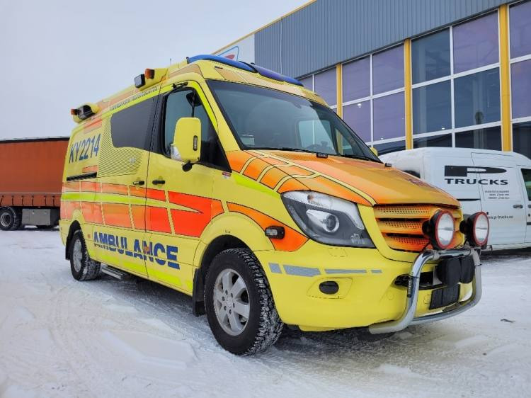 MERCEDES – BENZ SPRINTER 3.0D AMBULANCE (TAMLANS) KLIMA, 11.2016, EURO 6 - Ambulance: afbeelding 1 MERCEDES – BENZ SPRINTER 3.0D AMBULANCE (TAMLANS) KLIMA, 11.2016, EURO 6 - Ambulance: afbeelding 1