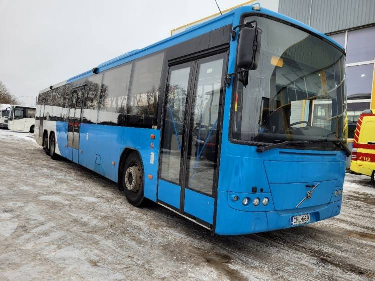 VOLVO B12BLE 8700 KLIMA, 8.2010, EURO 5, RAMP, 58 seats, 14,7m - Streekbus: afbeelding 1 VOLVO B12BLE 8700 KLIMA, 8.2010, EURO 5, RAMP, 58 seats, 14,7m - Streekbus: afbeelding 1