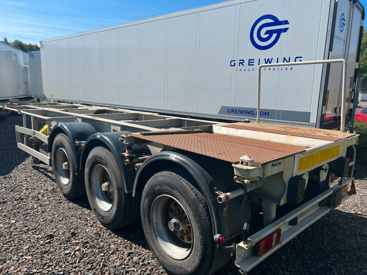 Kässbohrer SC10-24 Chassis Kässbohrer SC10-24 Chassis - Containertransporter/ Wissellaadbak oplegger: afbeelding 1 Kässbohrer SC10-24 Chassis Kässbohrer SC10-24 Chassis - Containertransporter/ Wissellaadbak oplegger: afbeelding 1