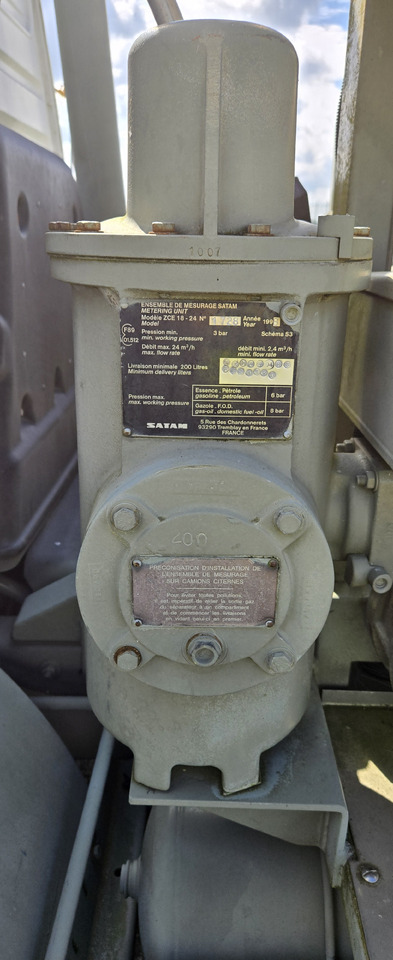 Renault JetA1 - Gemeentelijke machine/ Speciaal: afbeelding 4 Renault JetA1 - Gemeentelijke machine/ Speciaal: afbeelding 4