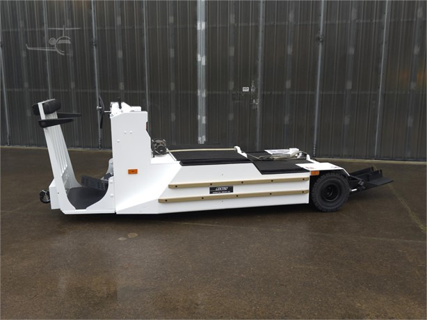 Lektro 8750 - Vliegtuigtrekker: afbeelding 2 Lektro 8750 - Vliegtuigtrekker: afbeelding 2