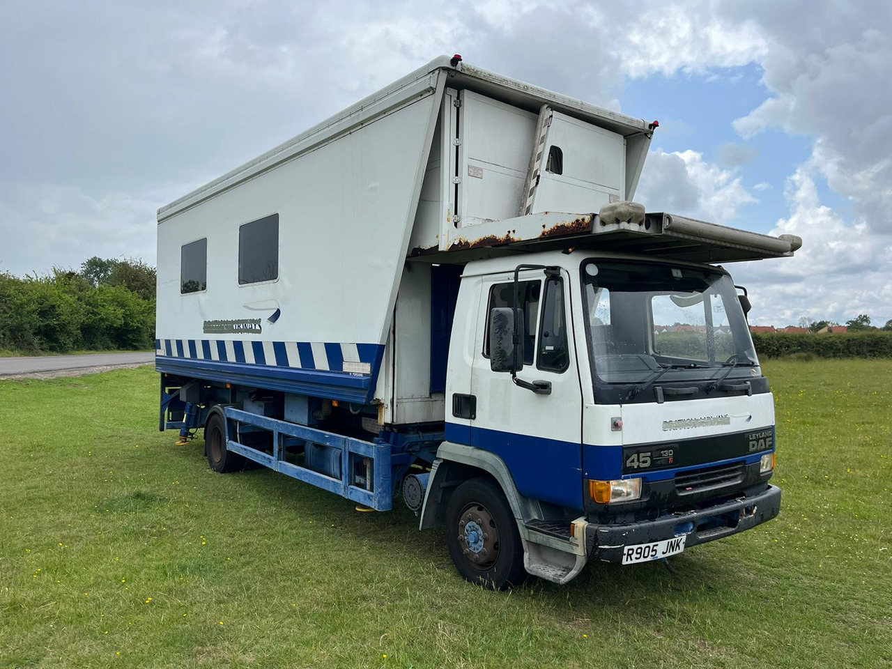 Ambulift NrEquip PRM: afbeelding 7 Ambulift NrEquip PRM: afbeelding 7