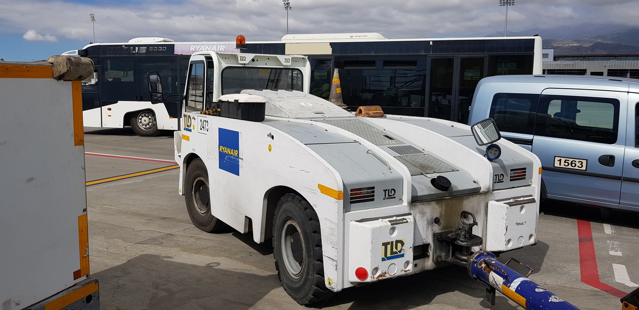 TLD Pushback TMX150-15 - Vliegtuigtrekker: afbeelding 1 TLD Pushback TMX150-15 - Vliegtuigtrekker: afbeelding 1