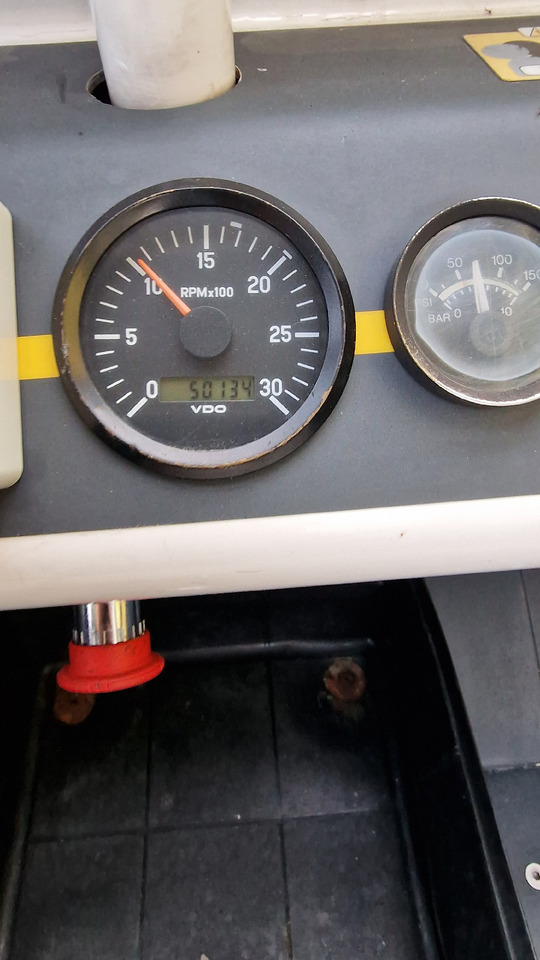 TLD Tractor JST20 - Bagagetrekker: afbeelding 2 TLD Tractor JST20 - Bagagetrekker: afbeelding 2
