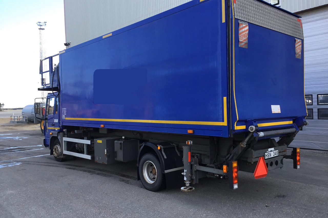 Trepel Catering - Cateringtruck: afbeelding 3 Trepel Catering - Cateringtruck: afbeelding 3