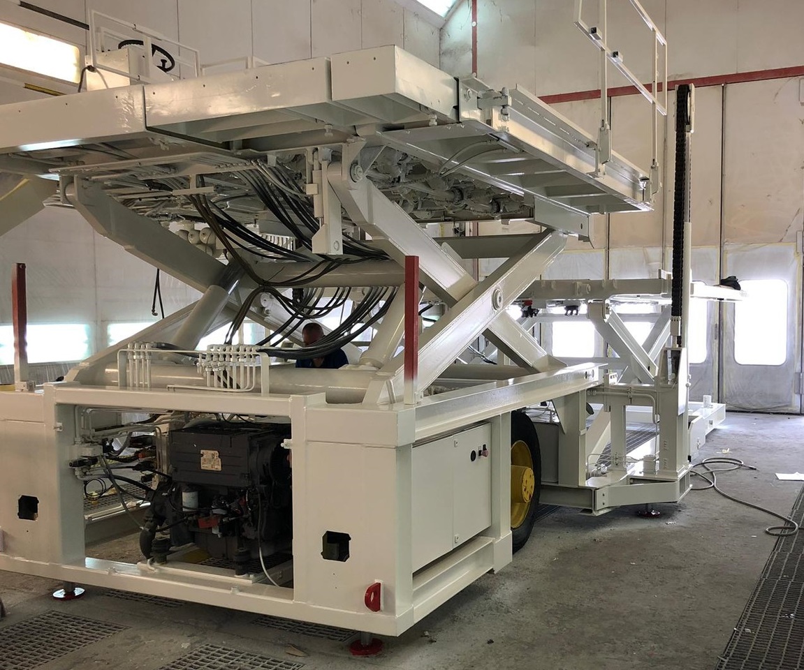 Loader Universal Trepel 70U - Container/ Palletlader: afbeelding 1 Loader Universal Trepel 70U - Container/ Palletlader: afbeelding 1