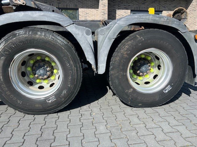 MAN TGA 26.360 .360 6X2 Hooksystem - Containertransporter/ Wissellaadbak vrachtwagen: afbeelding 4 MAN TGA 26.360 .360 6X2 Hooksystem - Containertransporter/ Wissellaadbak vrachtwagen: afbeelding 4