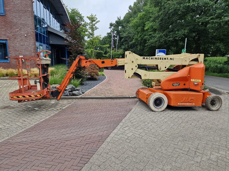 JLG E400AJPN - Knikarmhoogwerker: afbeelding 4 JLG E400AJPN - Knikarmhoogwerker: afbeelding 4